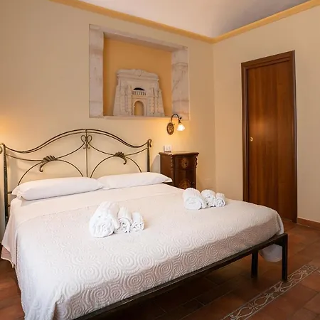 Ares Ortigia Gasthof